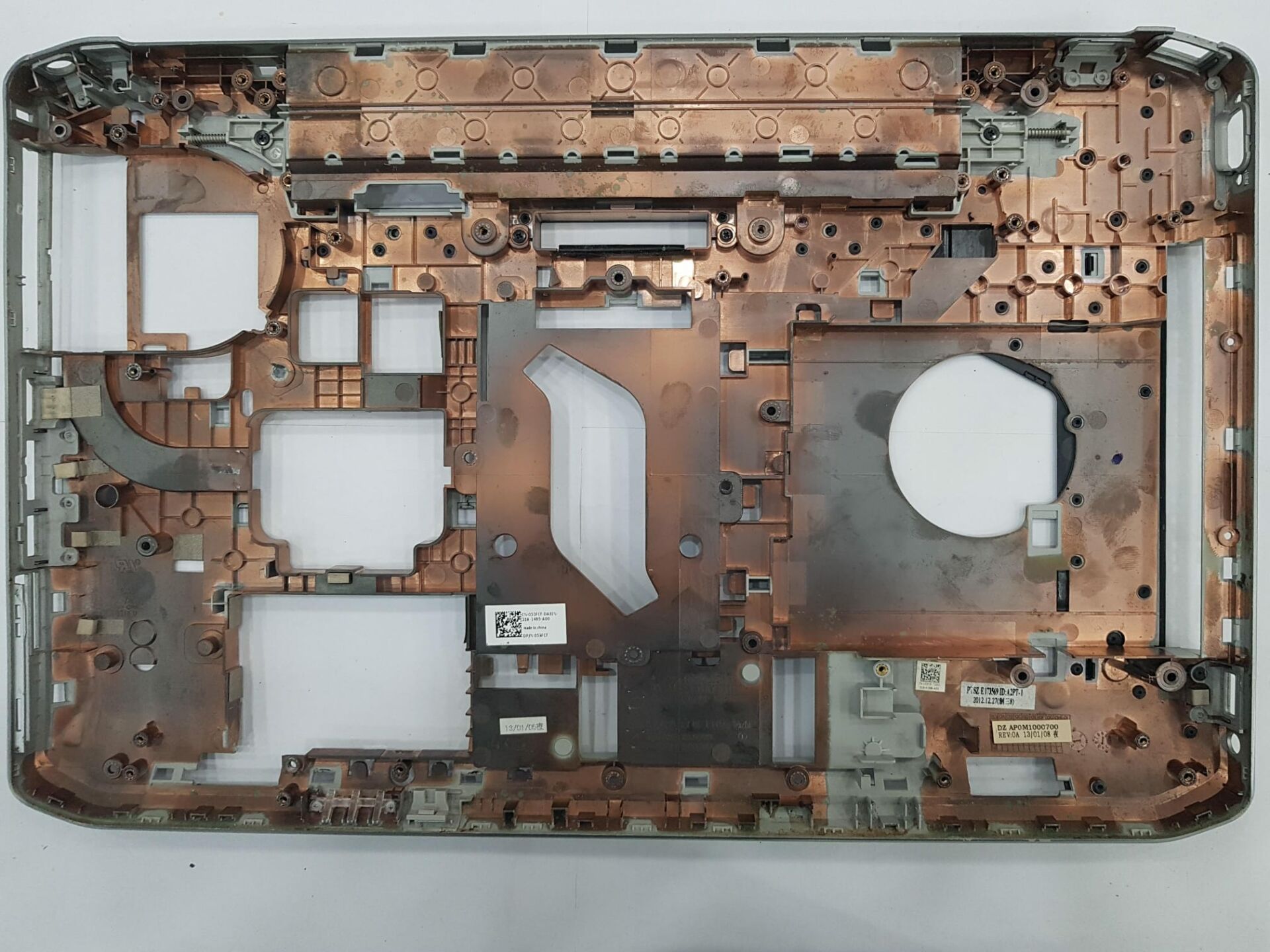 2. EL - DELL LATITUDE E5530 CN-053FCF-DAXIN ALT KASA
