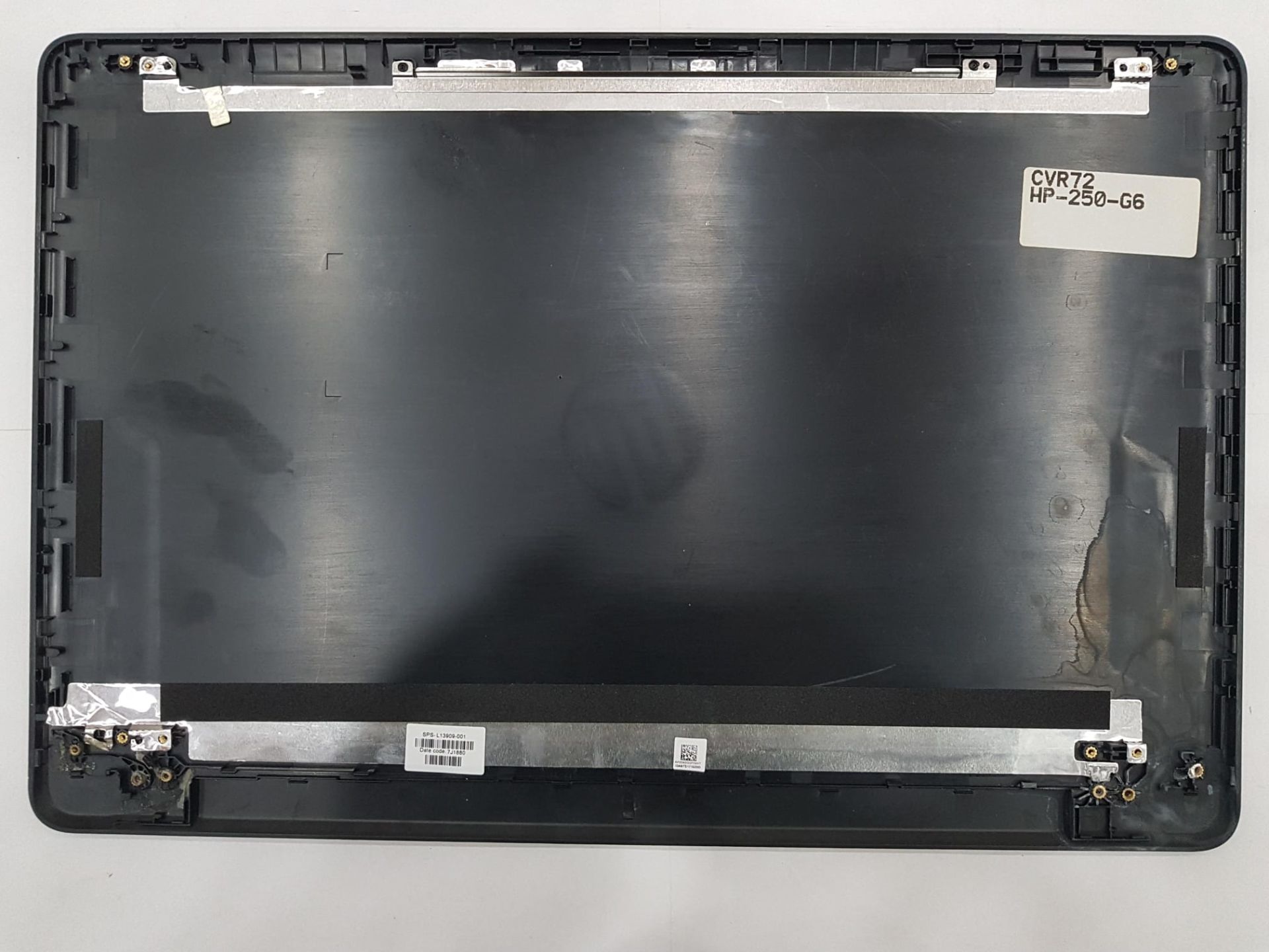 2.EL HP 250 G6 SPS-L13909-001 AP2040002F0SVT EKRAN ARKA BACK COVER