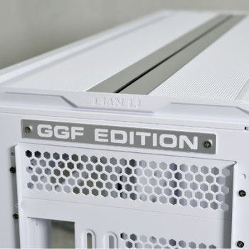 LIAN LI V3000 PLUS WHITE E-ATX FULL TOWER KASA (G99.V3000PW.00)