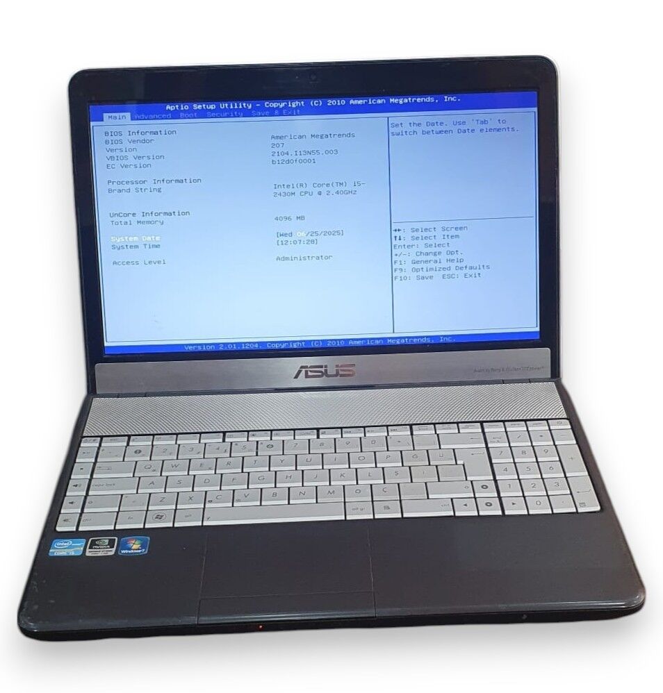 2. EL ASUS N55S INTEL i5-2. Nesil/ 4GB Ram / 256GB SSD/ 2 GB GT555M Ekran Kartı